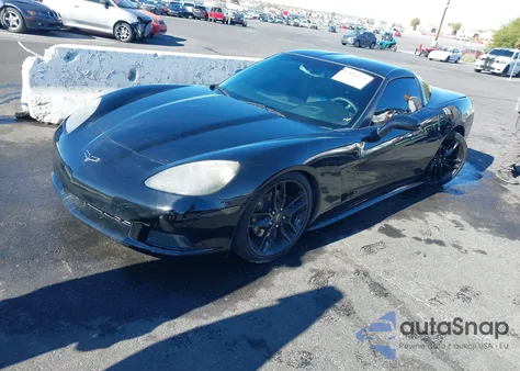 2005 Chevrolet Corvette из США, поврежденный, VIN 1G1YY24U755131370